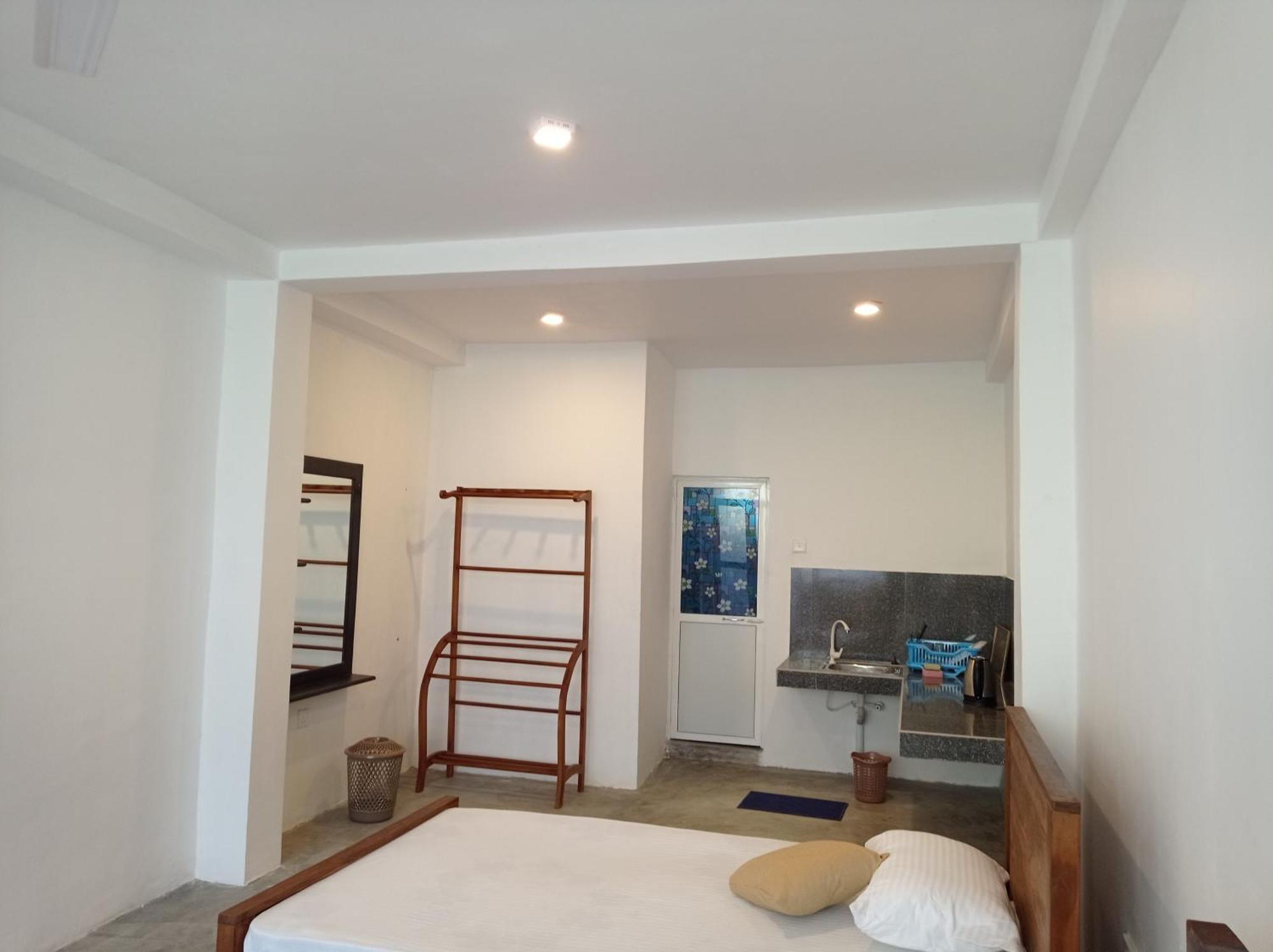 Surf & Salt Apartamento Weligama Exterior foto