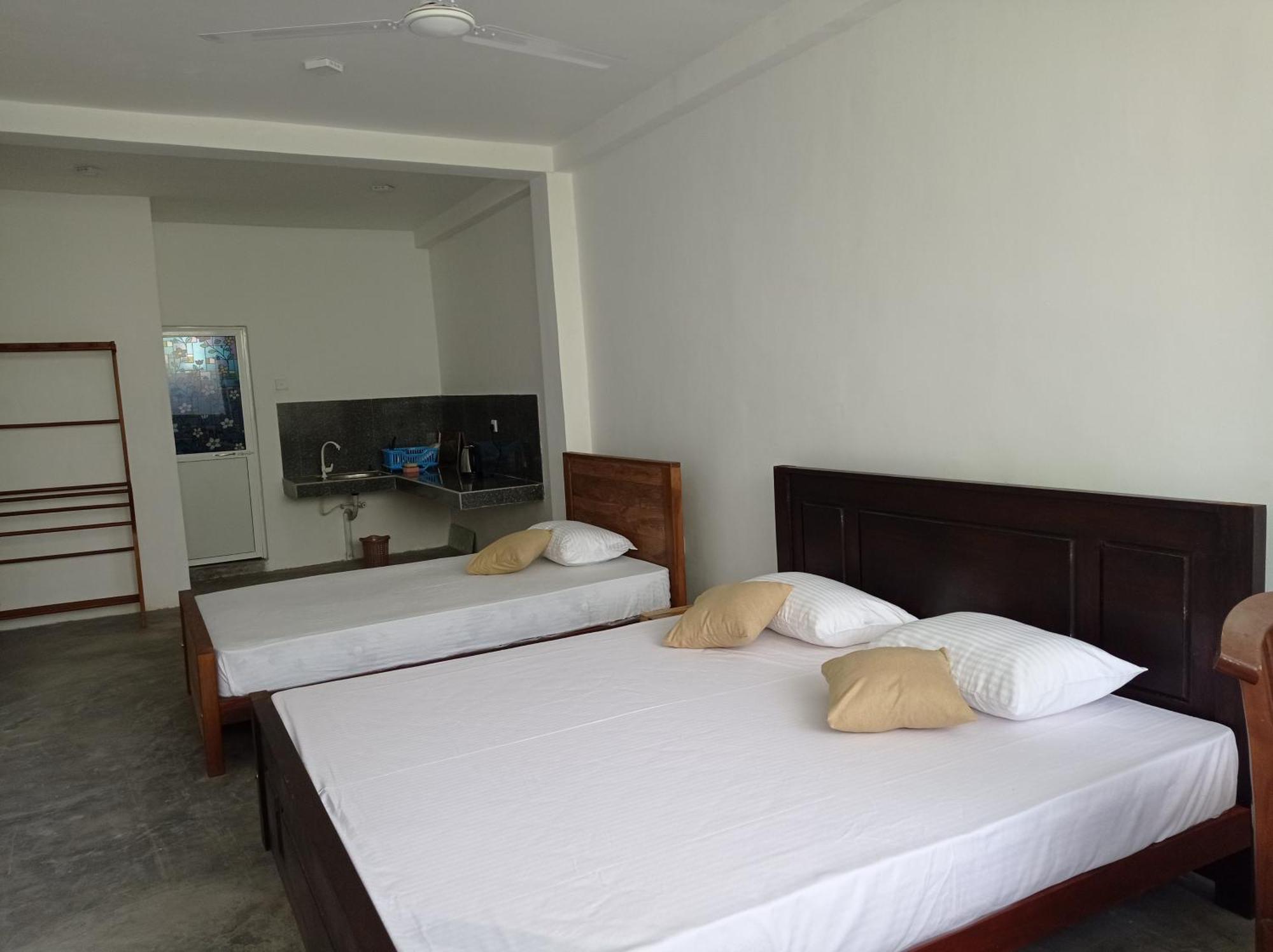 Surf & Salt Apartamento Weligama Exterior foto